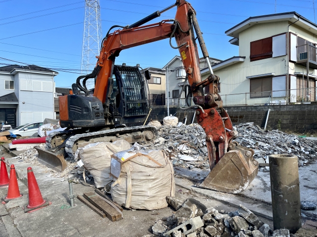 産業廃棄物収集運搬業